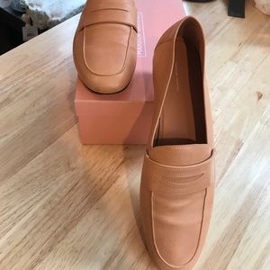 Mansur Gavriel new in box tan loafers size 10